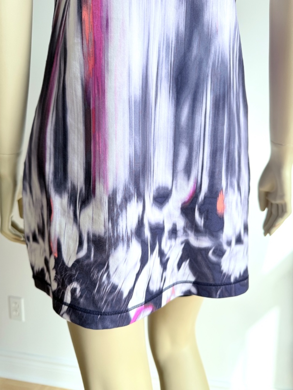 Lululemon Cool Racerback Extra Long - Picture 10 of 10